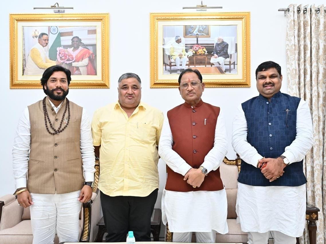Chhattisgarh | मुख्यमंत्री गजेंद्र यादव, गुरु खुशवंत साहेब और राजेश अग्रवाल को दी शुभकामनाएँ