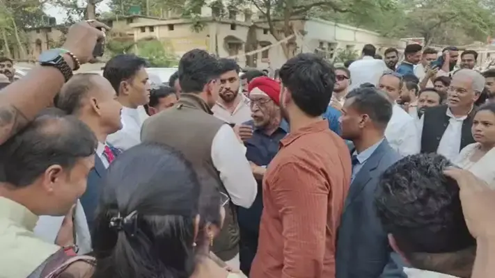 Chhattisgarh | धमतरी कांग्रेस में बखेड़ा, टिकट बेचने के आरोप पर पूर्व उपाध्यक्ष ने दिया इस्तीफा