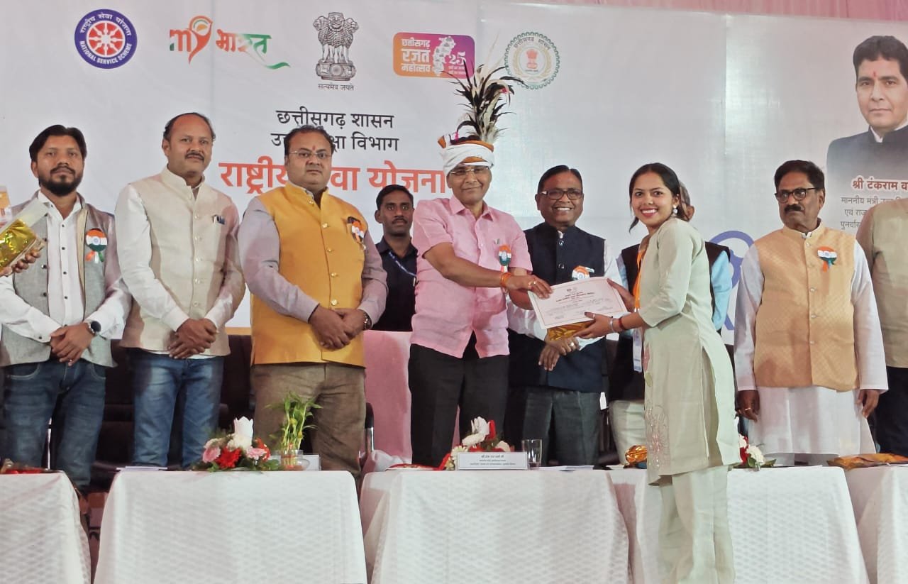 Chhattisgarh | युवाओं की ऊर्जा ही राष्ट्र की असली ताकत – उच्च शिक्षा मंत्री टंकराम वर्मा