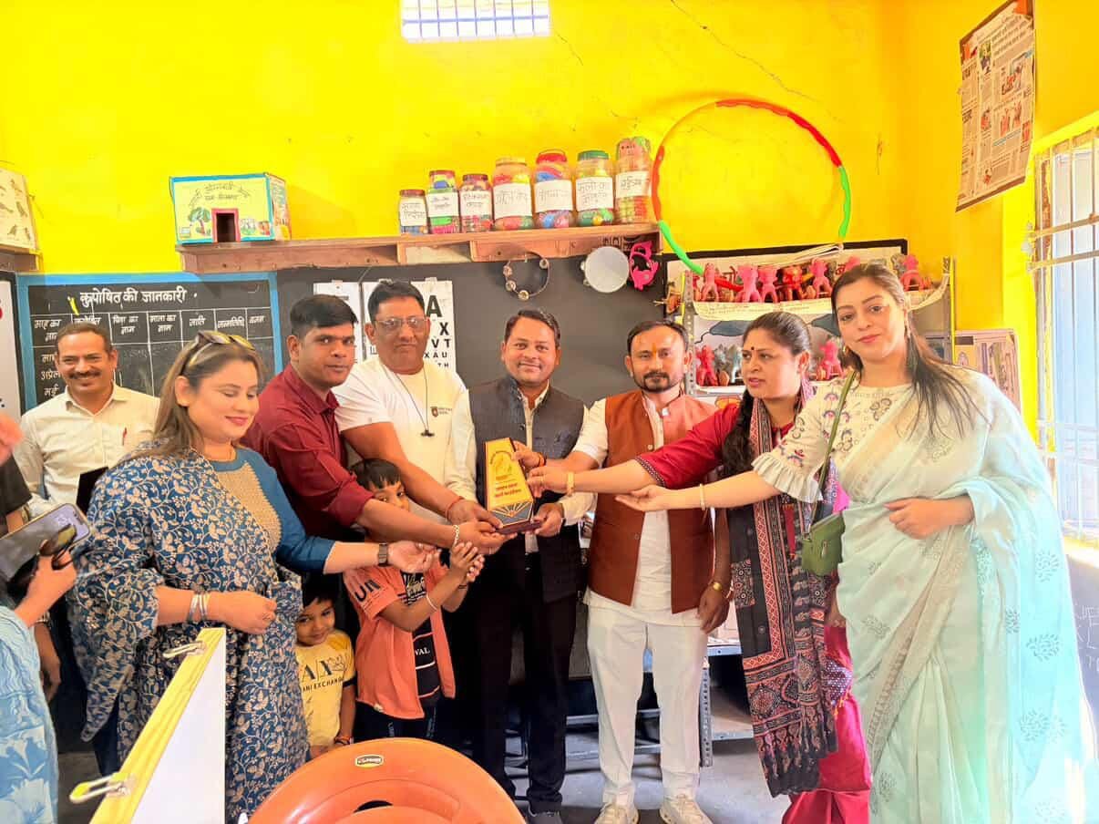 Chhattisgarh | आर्ना फाउंडेशन ने आयोजित किया निःशुल्क स्वास्थ्य शिविर, बड़ी संख्या में लोगों ने लिया लाभ